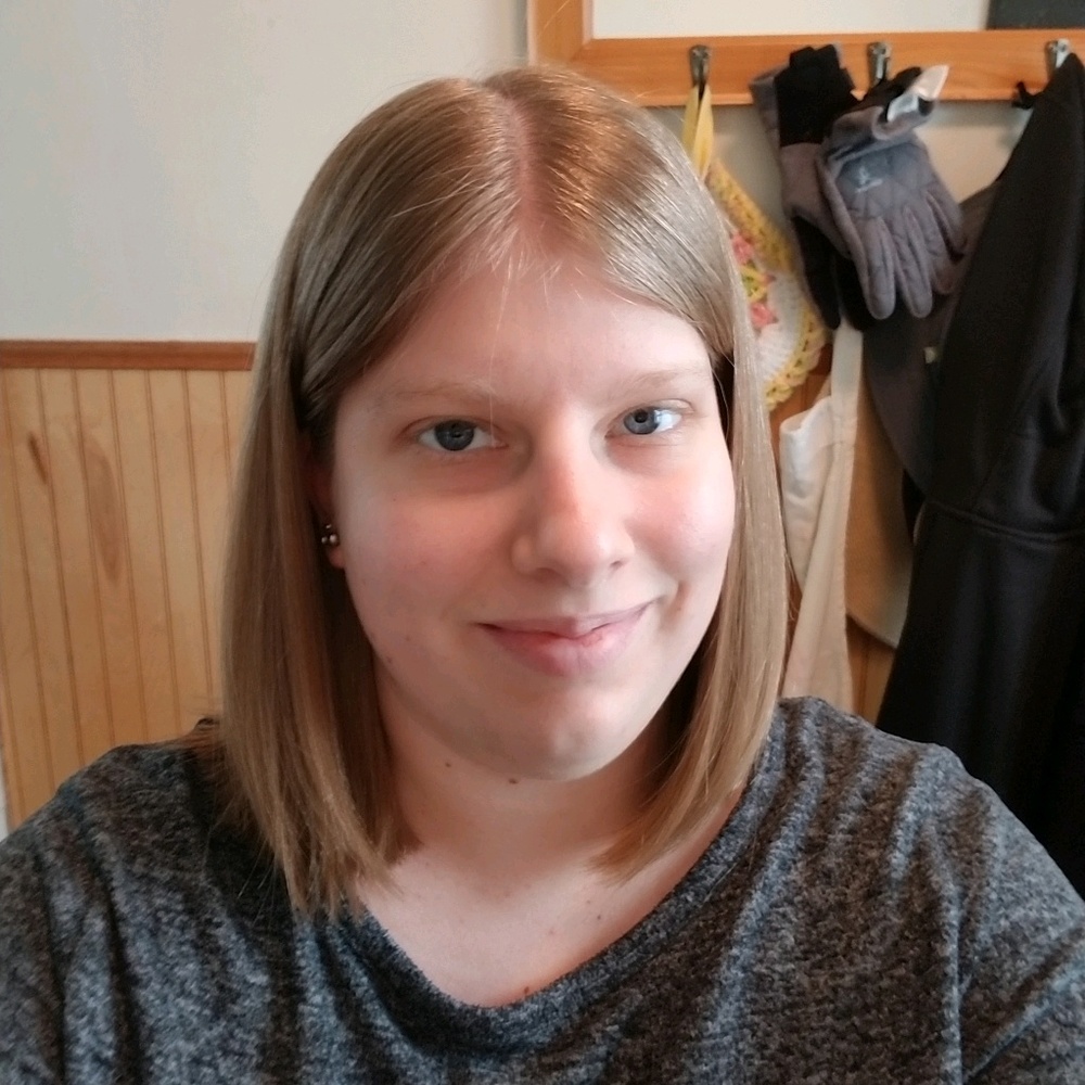 Meet your Posher, Ashley